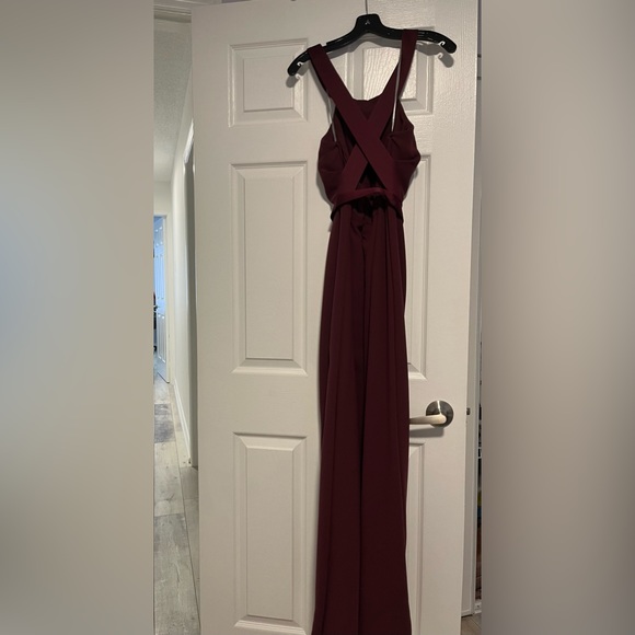 Vera Wang dress - Picture 2 of 3